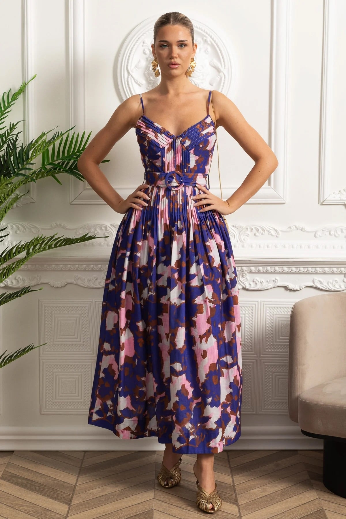 Dámské plisované midi šaty fialové