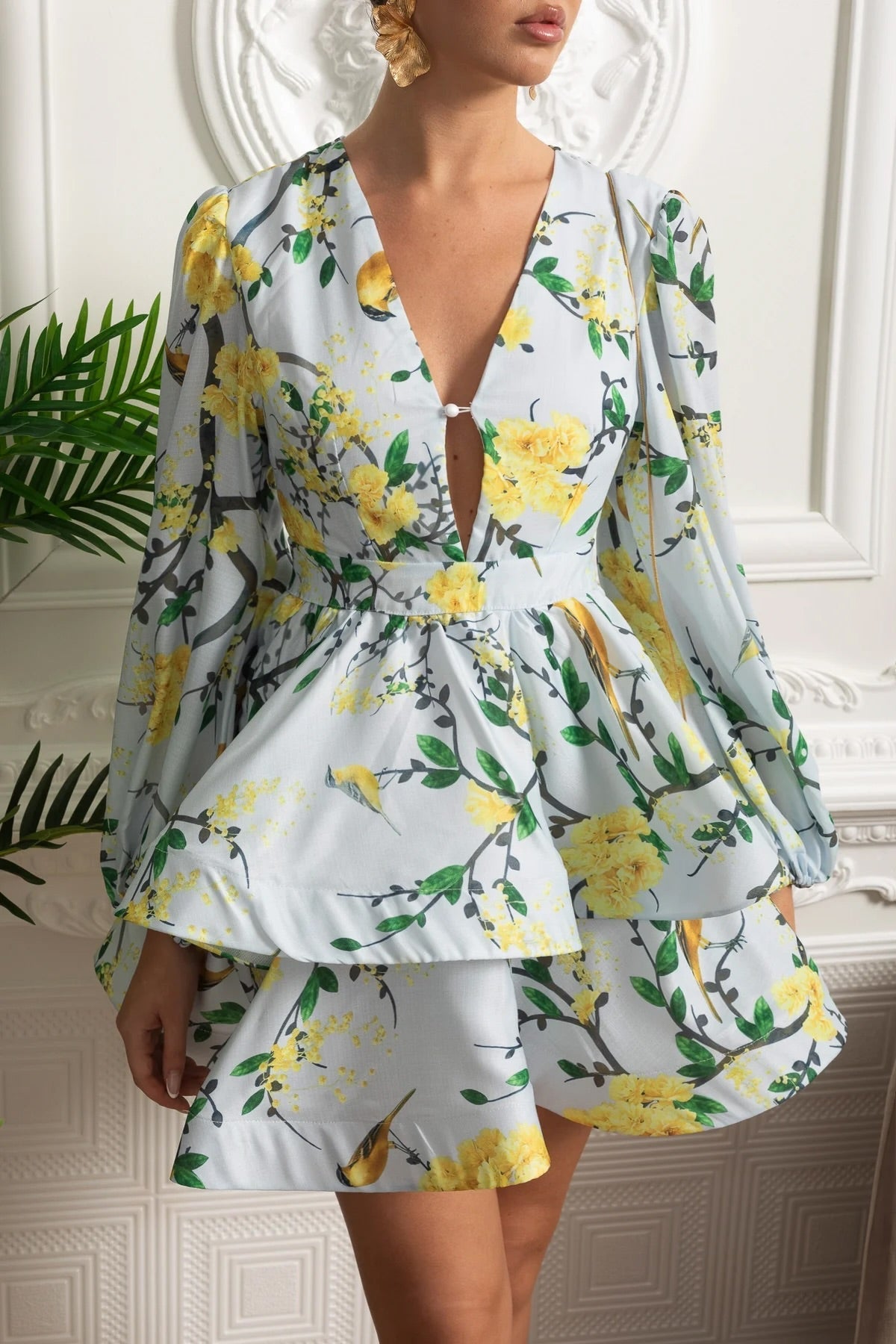 Dámské květinové mini šaty