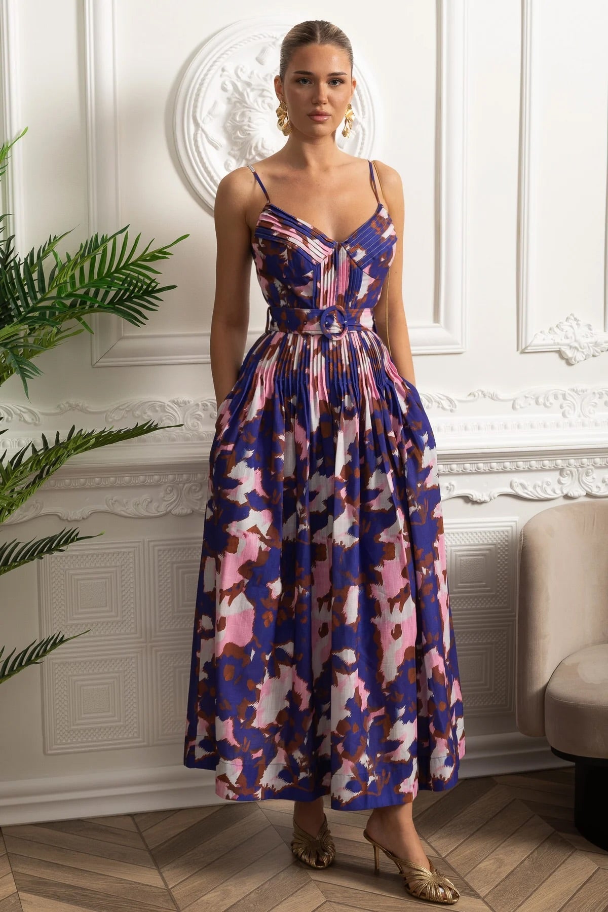 Dámské plisované midi šaty fialové