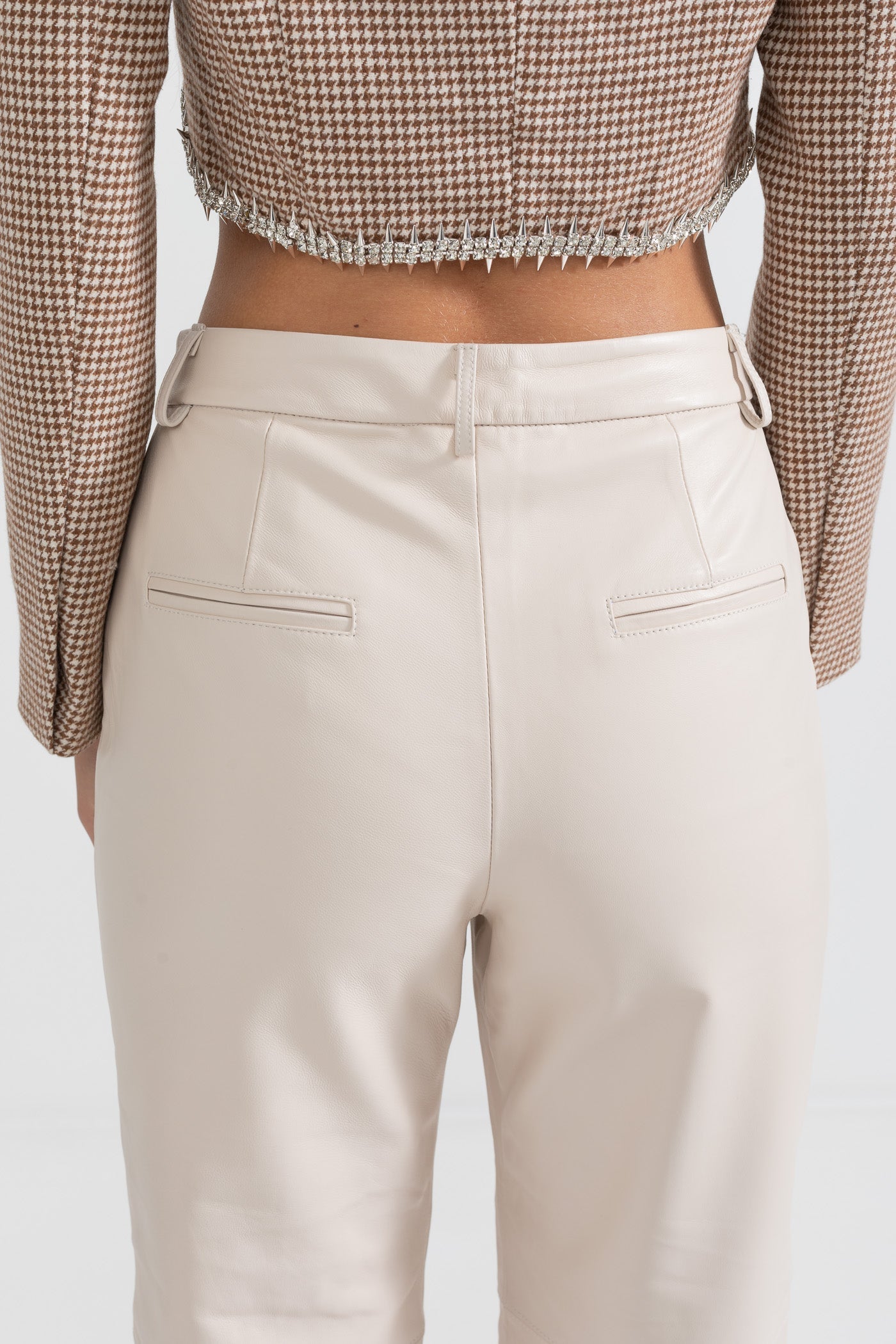 Dámské Bílé Kalhoty s Dekorací