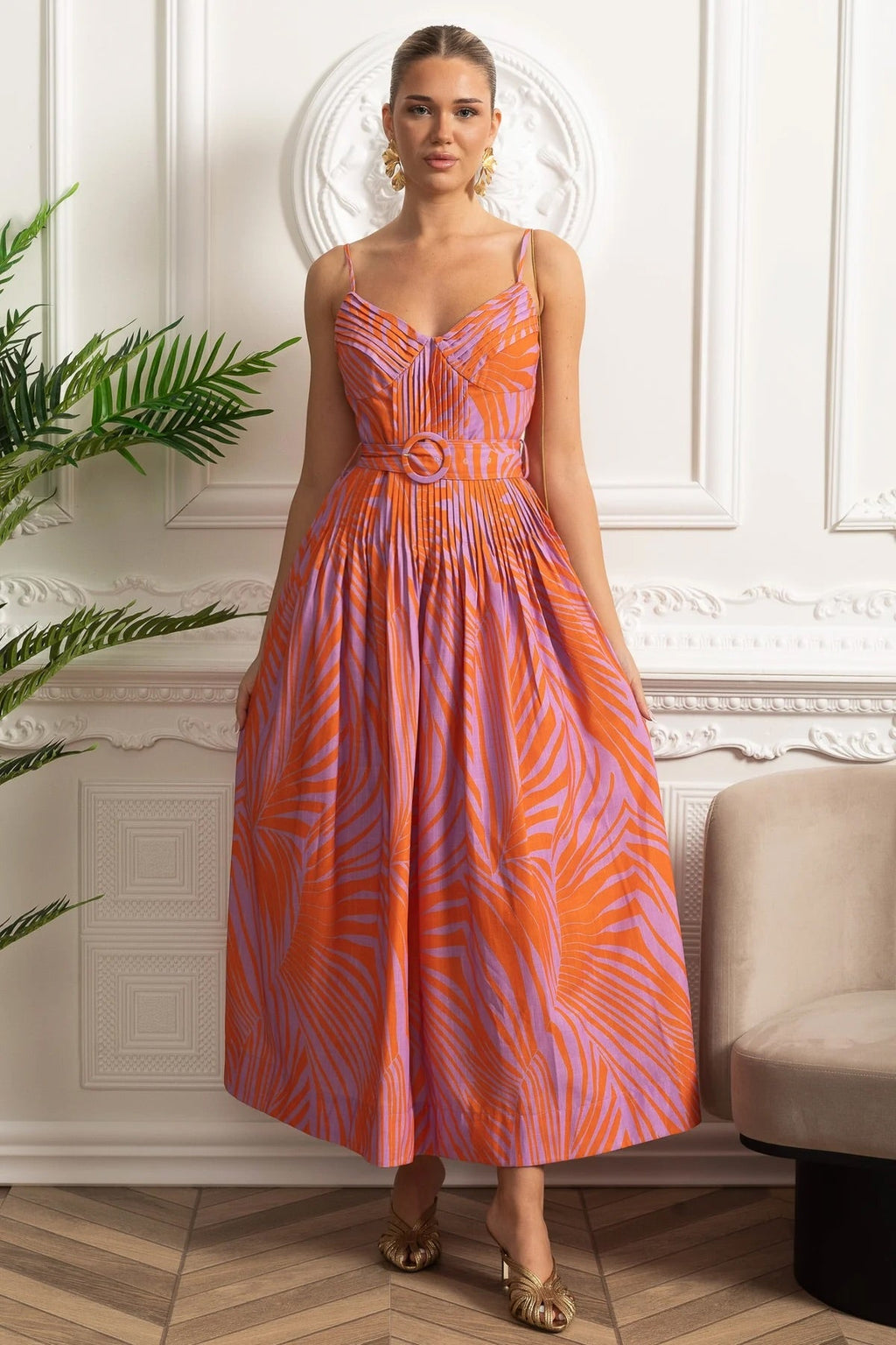 Dámské červené plisované šaty