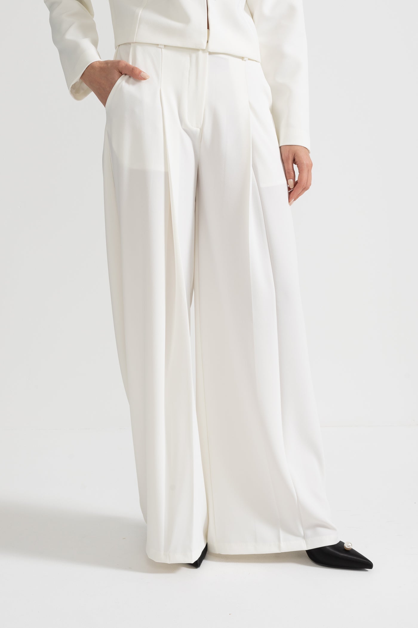 Dámská bílá souprava