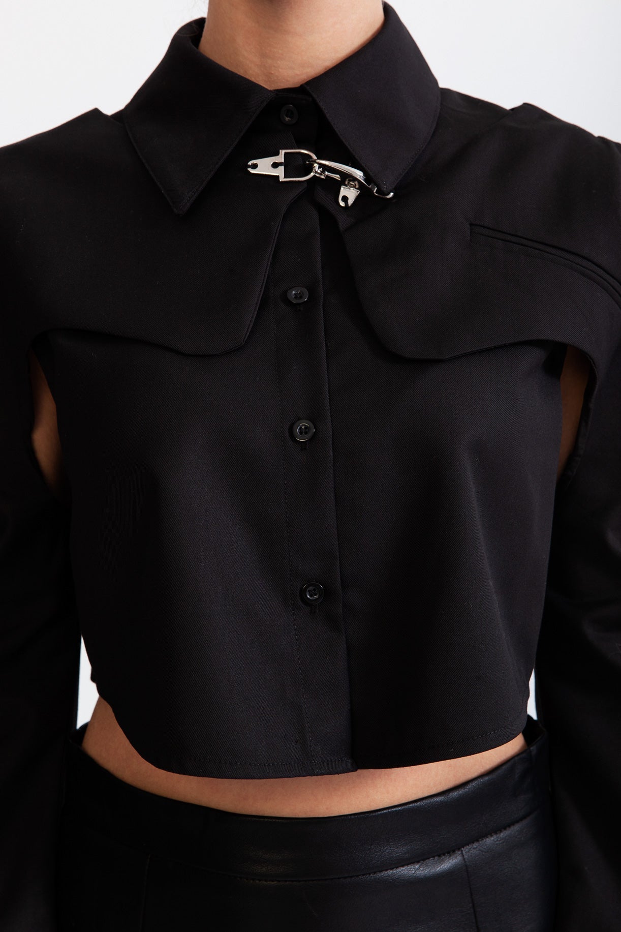 Dámská černá košile Motýl