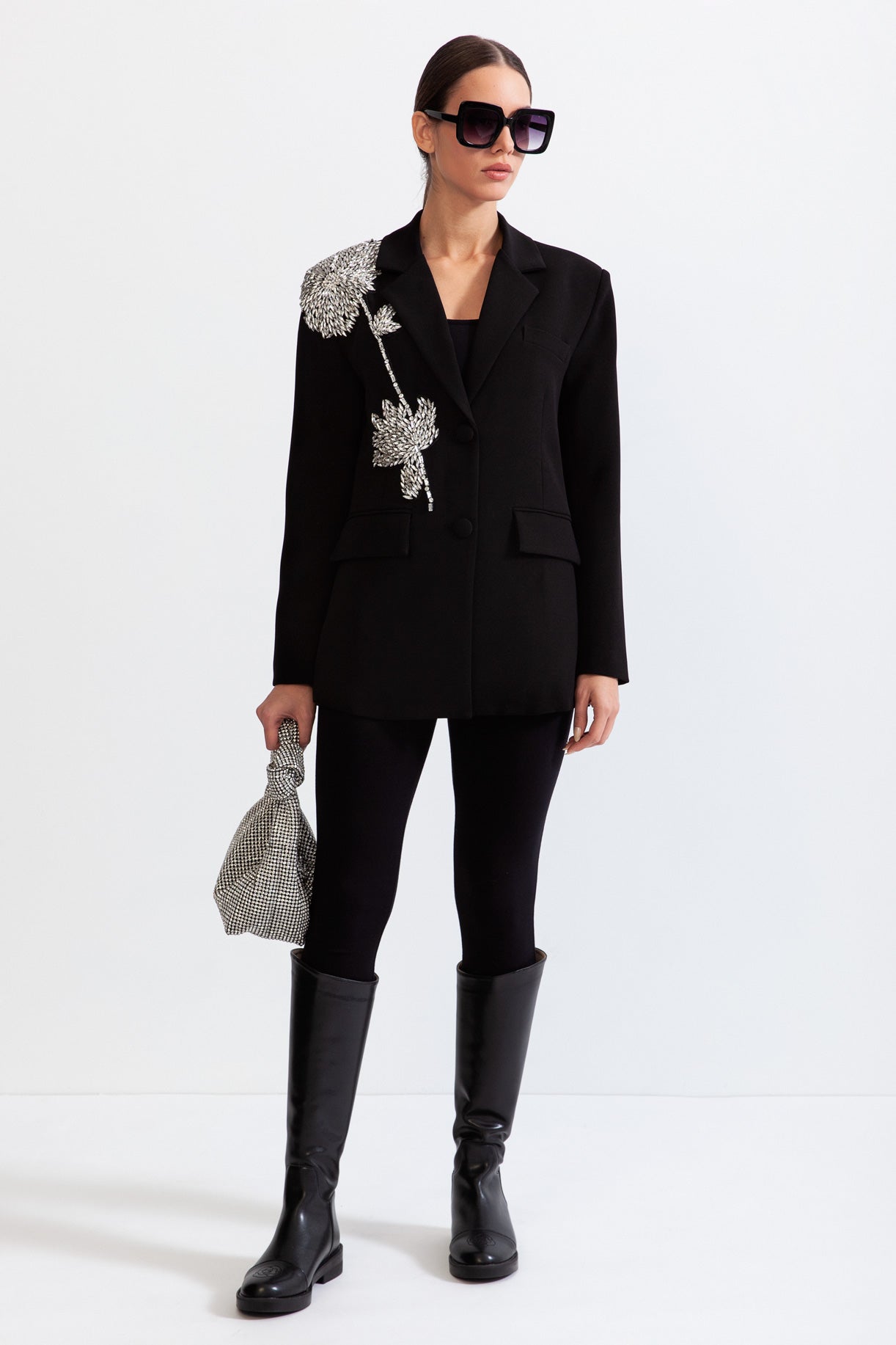 Dámský blejzr s knoflíkem