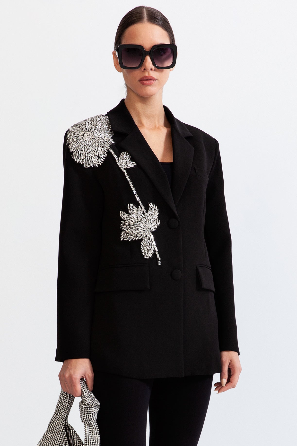 Dámský blejzr s knoflíkem