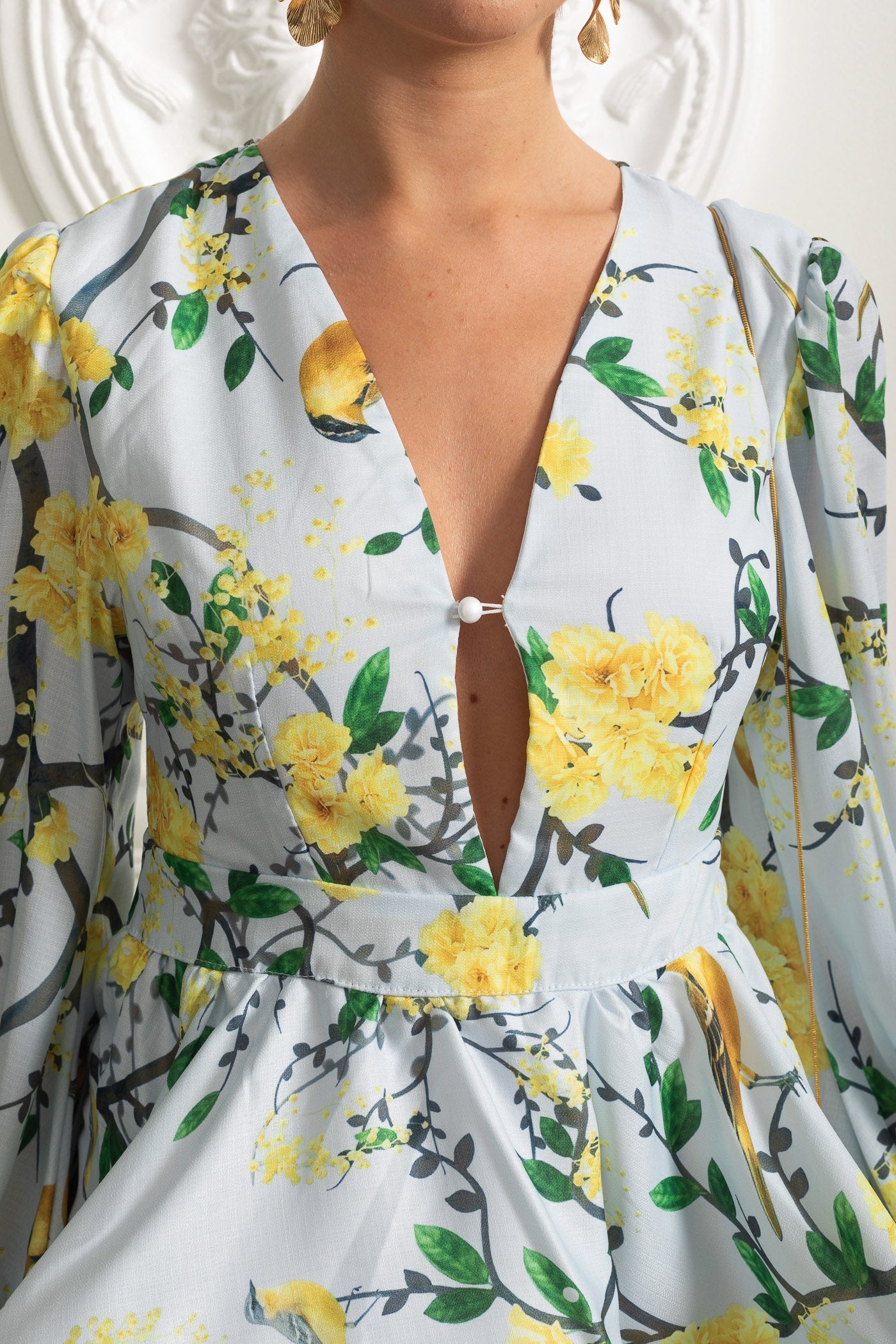 Dámské květinové mini šaty