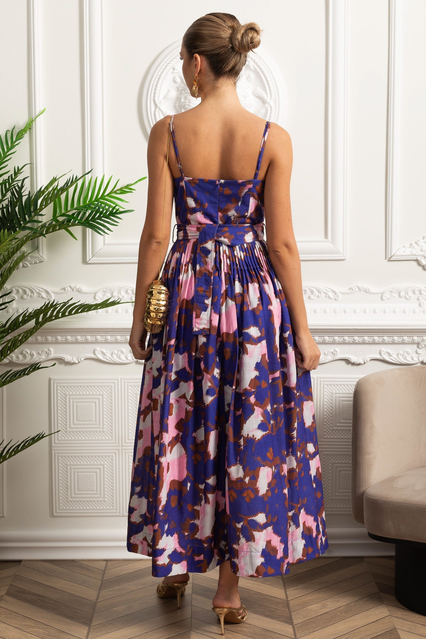 Dámské plisované midi šaty fialové