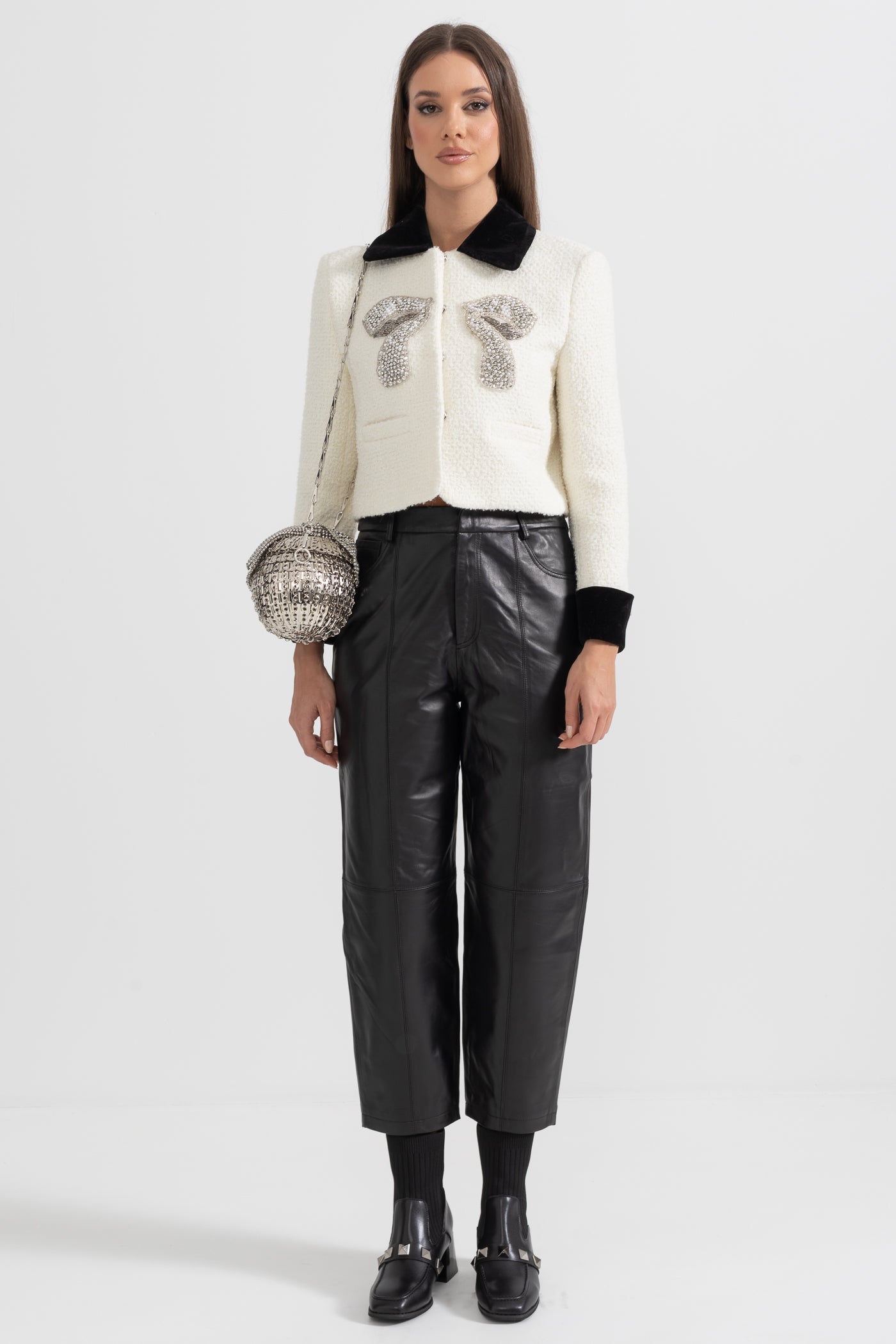 Dámský blazer s mašlí