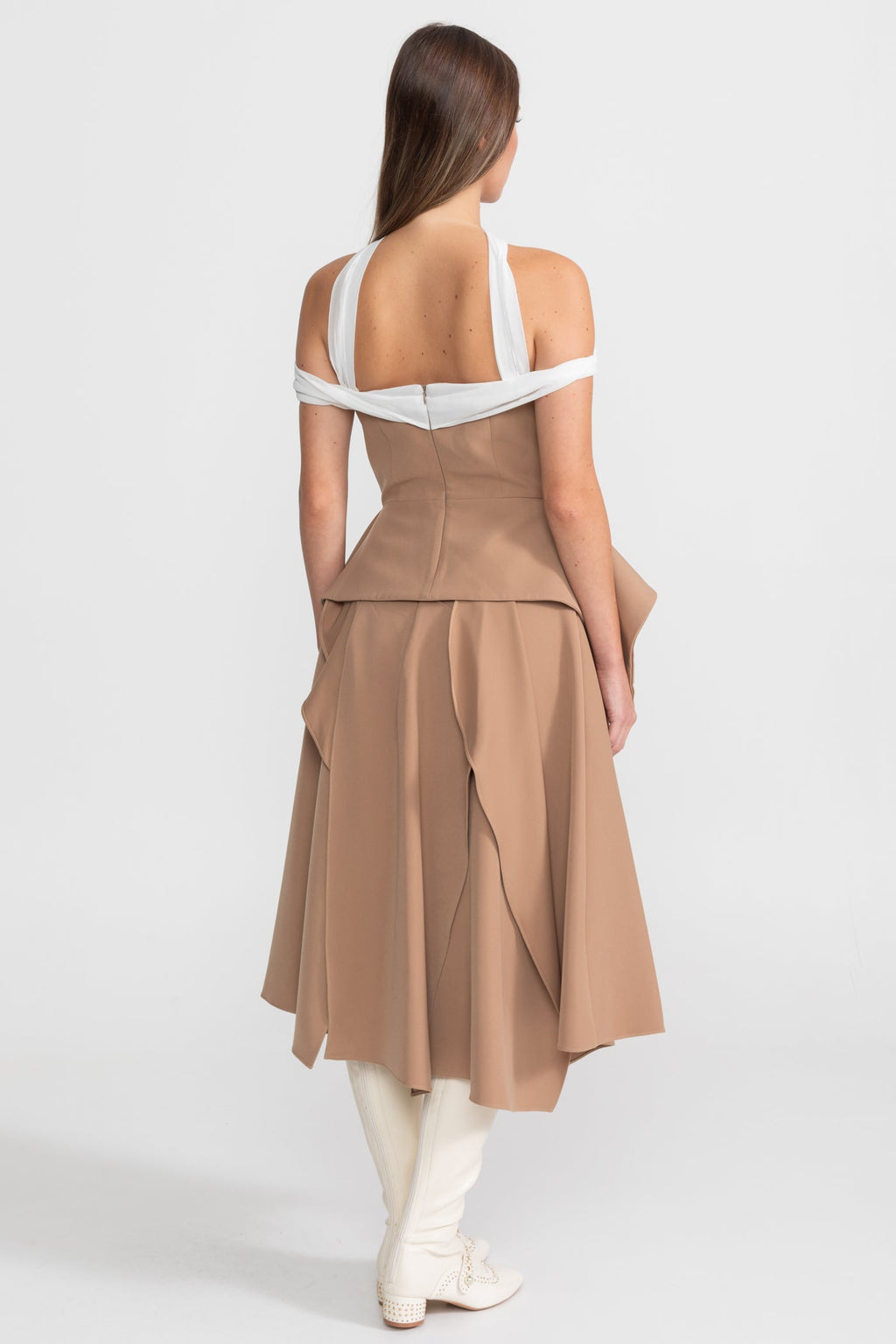 Dámský peplum top s odhalenými rameny