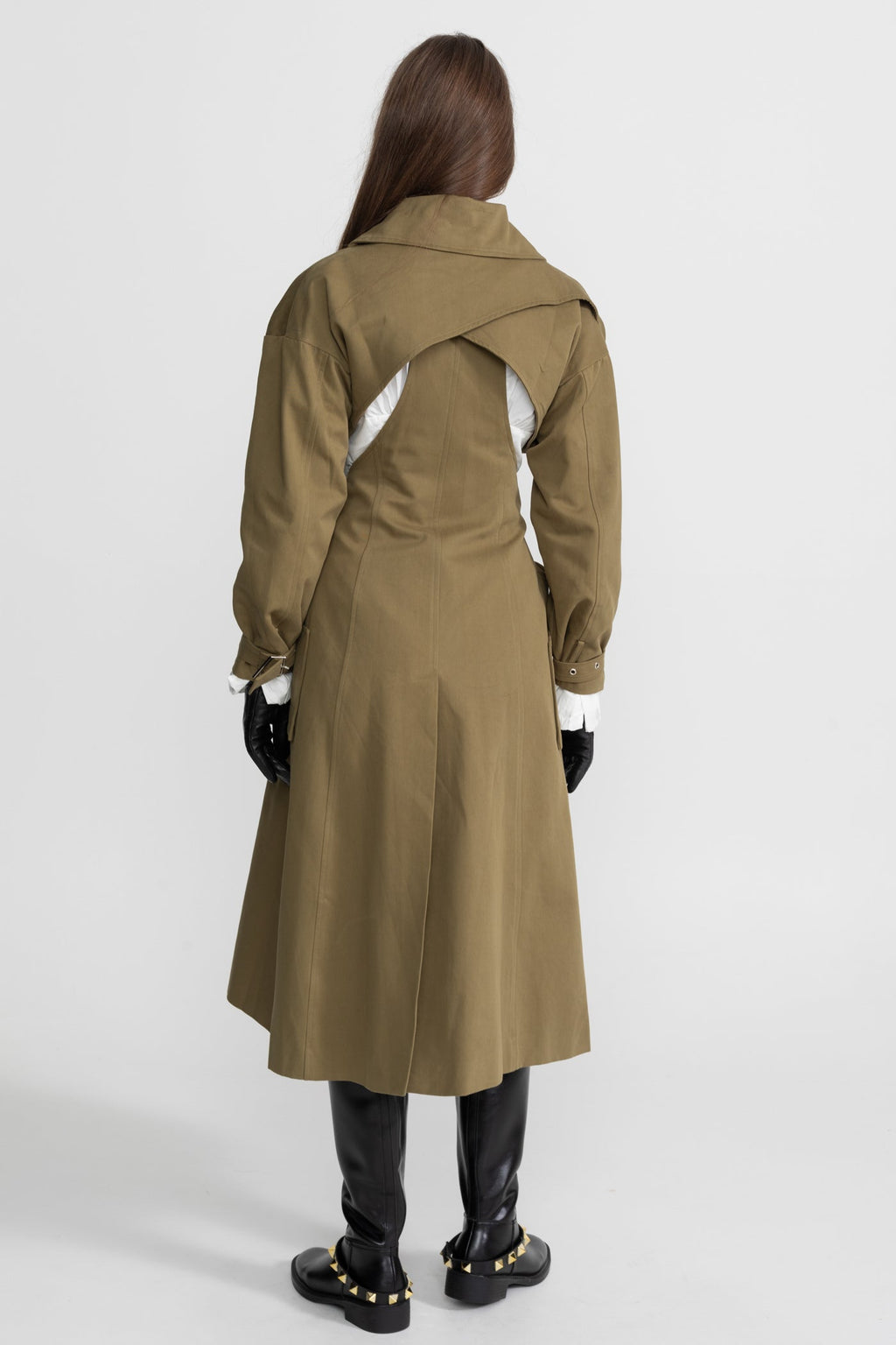 Dámský trenčkot s kapsami